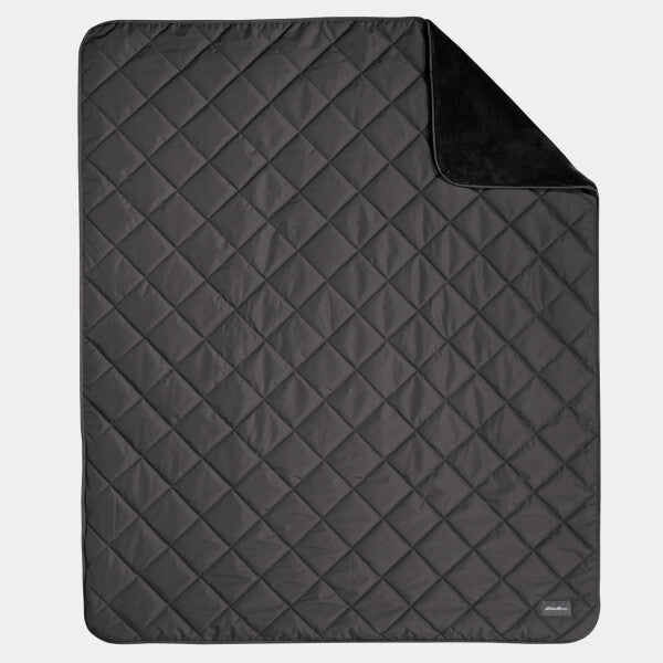 QUILTED INSULATED FLEECE BLANKET